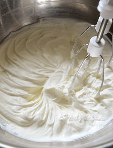 Simple 2-Ingredient Whipped Cream Recipe