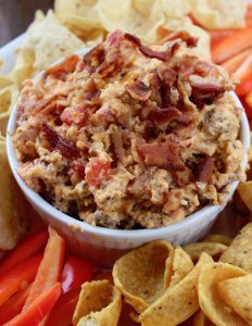 Slow Cooker Bacon Cheeseburger Dip