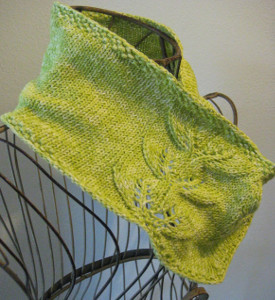 Twin Leaf Cowl