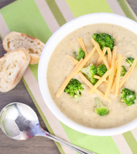 Slow Cooker Broccoli Cheese Soup