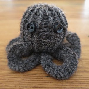 Mini Knit Octopus