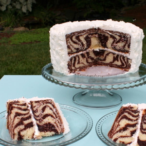 Unique Zebra Striped Wedding Cake Tutorial