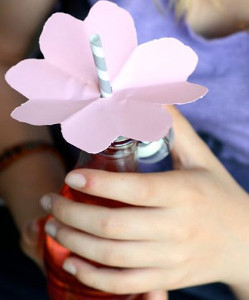 Fabulous Floral Straw Toppers