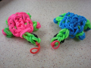 Adorable Turtle Rainbow Loom Charm