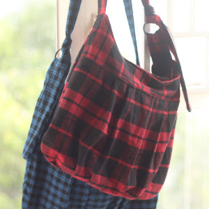 Pretty in Plaid Wool Purse