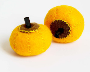 Petite Pumpkin Halloween Craft