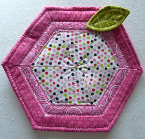 Adorable Apple Hot Pad