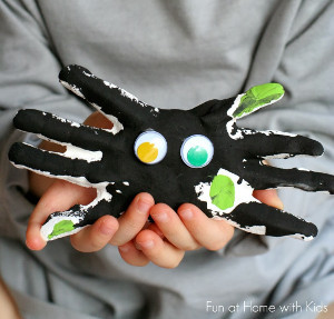 Spooky Spider Handprint Craft