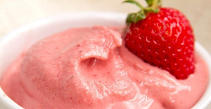 Quick Strawberry Ice Cream