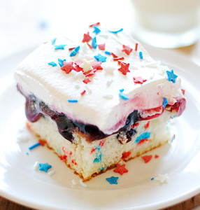 4-Ingredient American Poke Cake