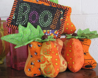 Pretty Pumpkin Pincushion