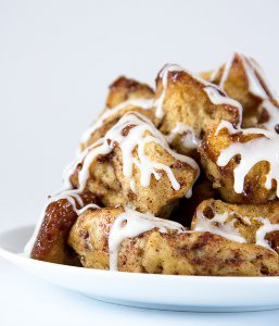 Slow Cooker Monkey Bread