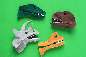 Adorable Clothespin Dinosaurs