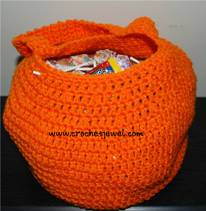 Trick-or-Treat Candy Crochet Bag