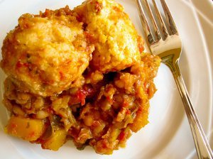 Slow Cooker Squash and Dumplings