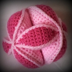 Crochet Amish Puzzle Ball Pattern