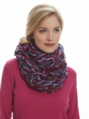 Boucle Yarn - Seed Stitch Arm Knit Cowl