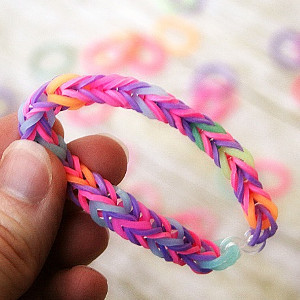 Easy Rainbow Loom Bracelets with Beads Tutorial