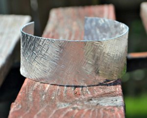 10 Minute Textured Cuff