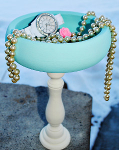 Robin Egg Blue DIY Jewelry Holder