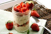 5-Ingredient Mason Jar Treat