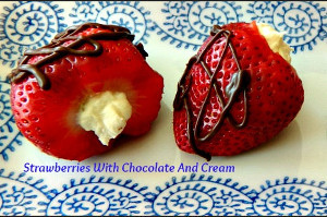 Skinny Chocolate Strawberries with Cream