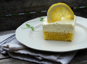 Grandma Virginia's Light Lemon Cake