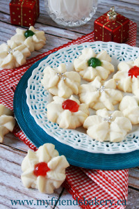 Melt-In-Your-Mouth Whipped Shortbread Cookies