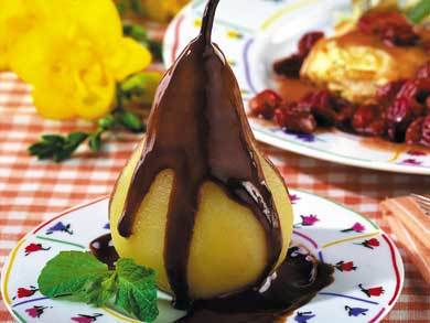 Poached Pears with Chocolate Sauce