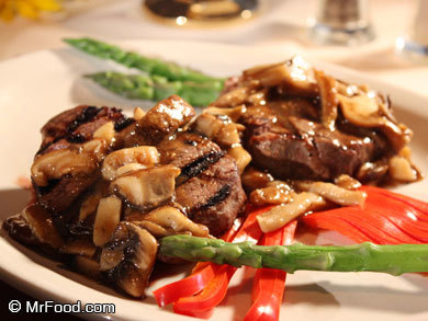 Mushroom-Crowned Filets