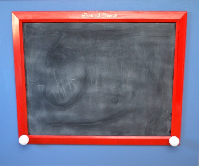ToysRUs Giant Etch A Sketch Opens Up Play to the Public  LBBOnline