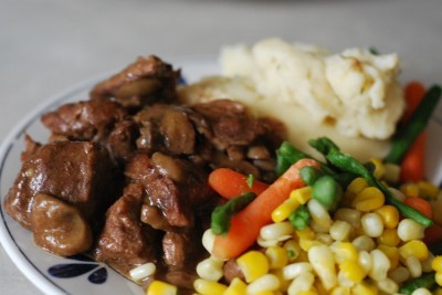 Slow Cooker Mushroom Gravy Beef