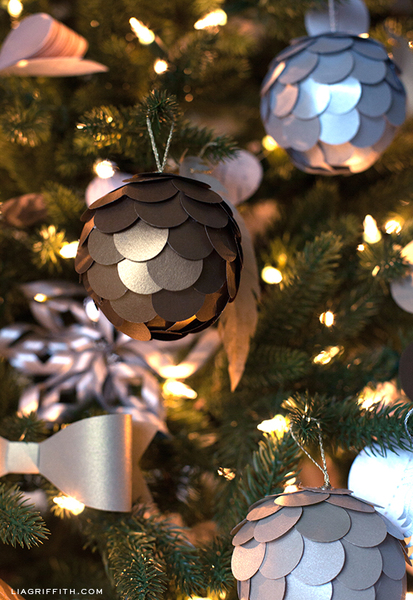 Metallic Paper Ball Christmas Tree Ornament
