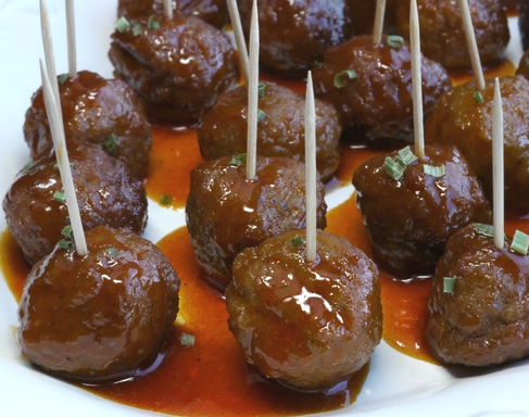 Sweet and Smoky Slow Cooker Cocktail Meatballs