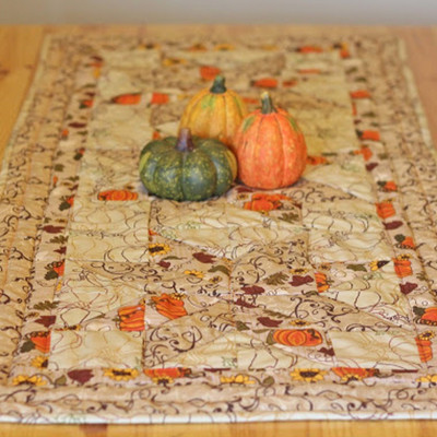 DIY Quilted Fall Table Runner
