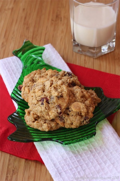 Flourless Chunky Oatmeal Cookies