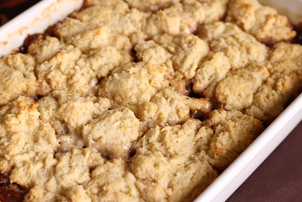 Gooey Pecan Cobbler-image