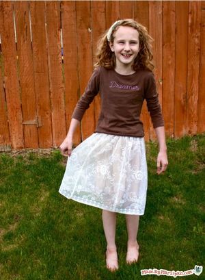 Tablecloth Lace Skirt Tutorial