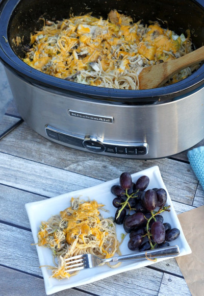 Cheesy Slow Cooker Chicken Tetrazzini