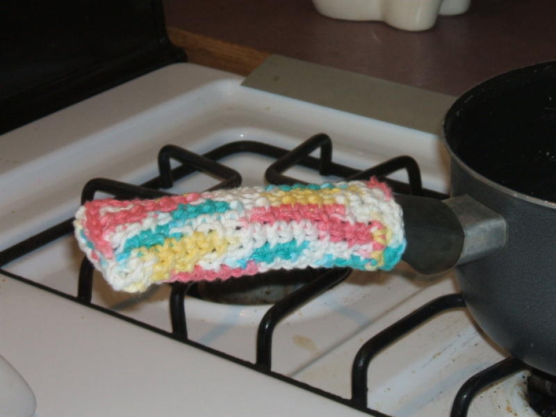 Tasty Crochet: Cast Iron Skillet Handle Covers
