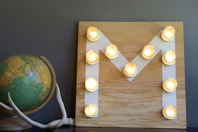 Glowing Mason Jar Wedding Sign