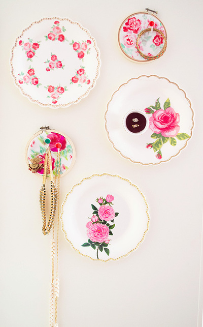 Vintage China Jewelry Display