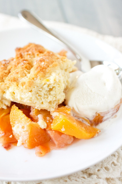 Grandma's Best Peach Cobbler