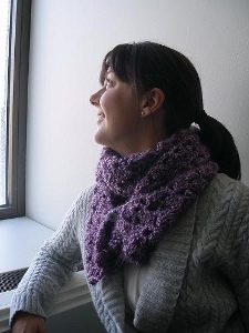 Asymmetry Scarf Using One Skein