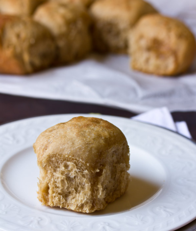 Slow Cooker Apple Butter Yeast Rolls