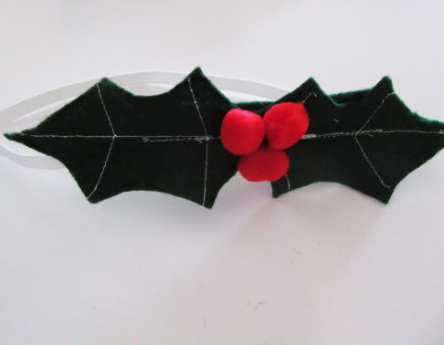 Merry Berry Bow Tie