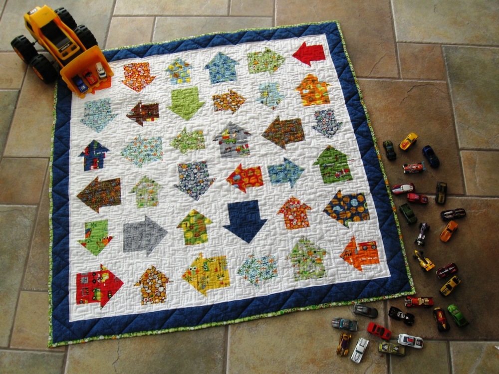 arrows-on-the-go-quilt-favequilts