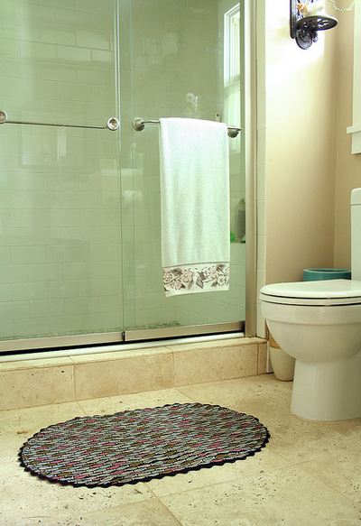 DIY Bath Mat | AllFreeSewing.com