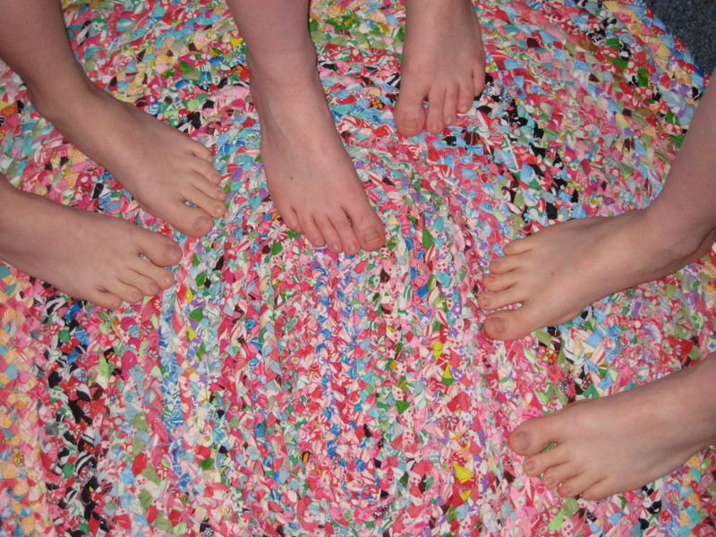 Braided Rag Rugging The Easiest Braided Rag Rug | AllFreeSewing.com