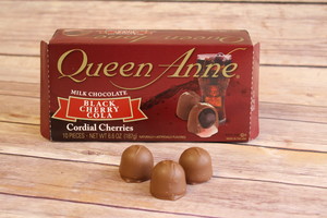 Queen Anne Black Cherry Cola Cordial Cherries